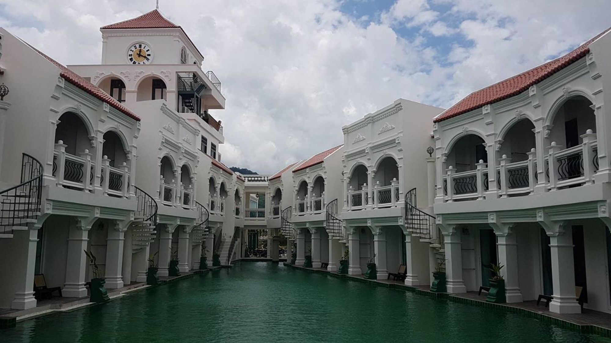 Supicha Pool Access Hotel - Sha Plus Phuket Exteriér fotografie